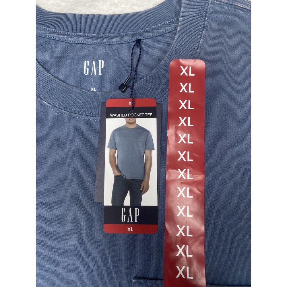 Gap Washed Pocket Tee Men’s size XL Blue New Preppy Minimalist Regular Fit NWT